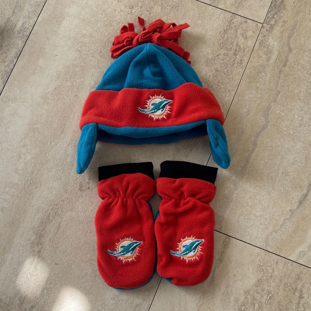 Miami Dolphins Toddler Hat And Glove Set